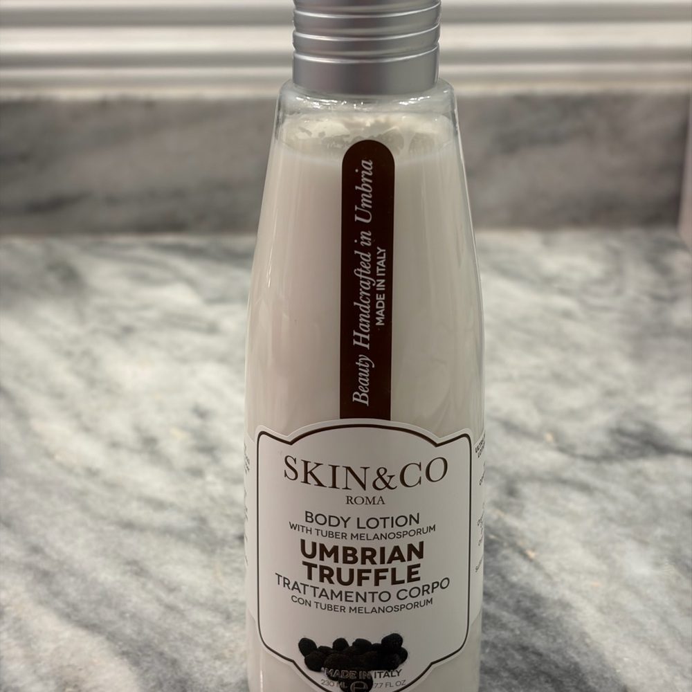Skin&Co Roma Umbrian Truffle Body Lotion - Cream